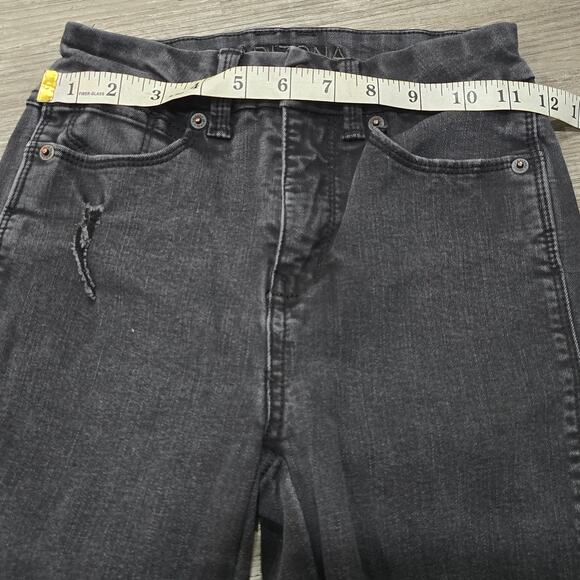 Arizona Jean Co Hi Rise Curvy Skinny Black Distressed Jeans - Picture 4 of 6